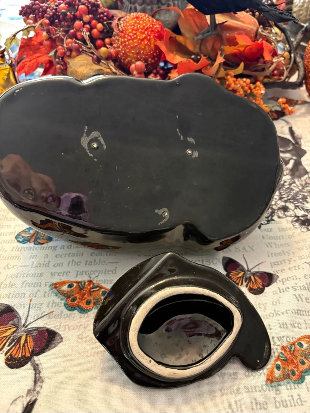 Mid Century Vintage Ceramic Decorative Glossy Black Cat. Candy Dish